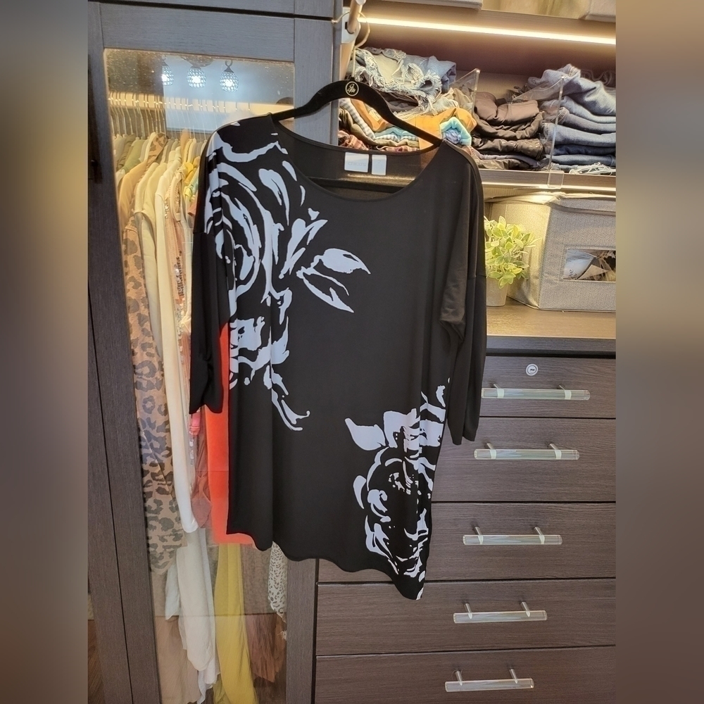 Chico's high low asymmetrical floral blouse size 2